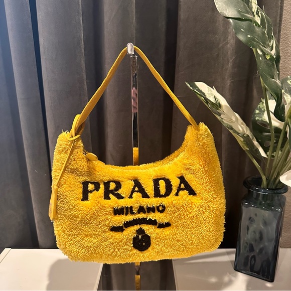 Prada Terry 2000 Re Edition Yellow - Picture 5 of 15